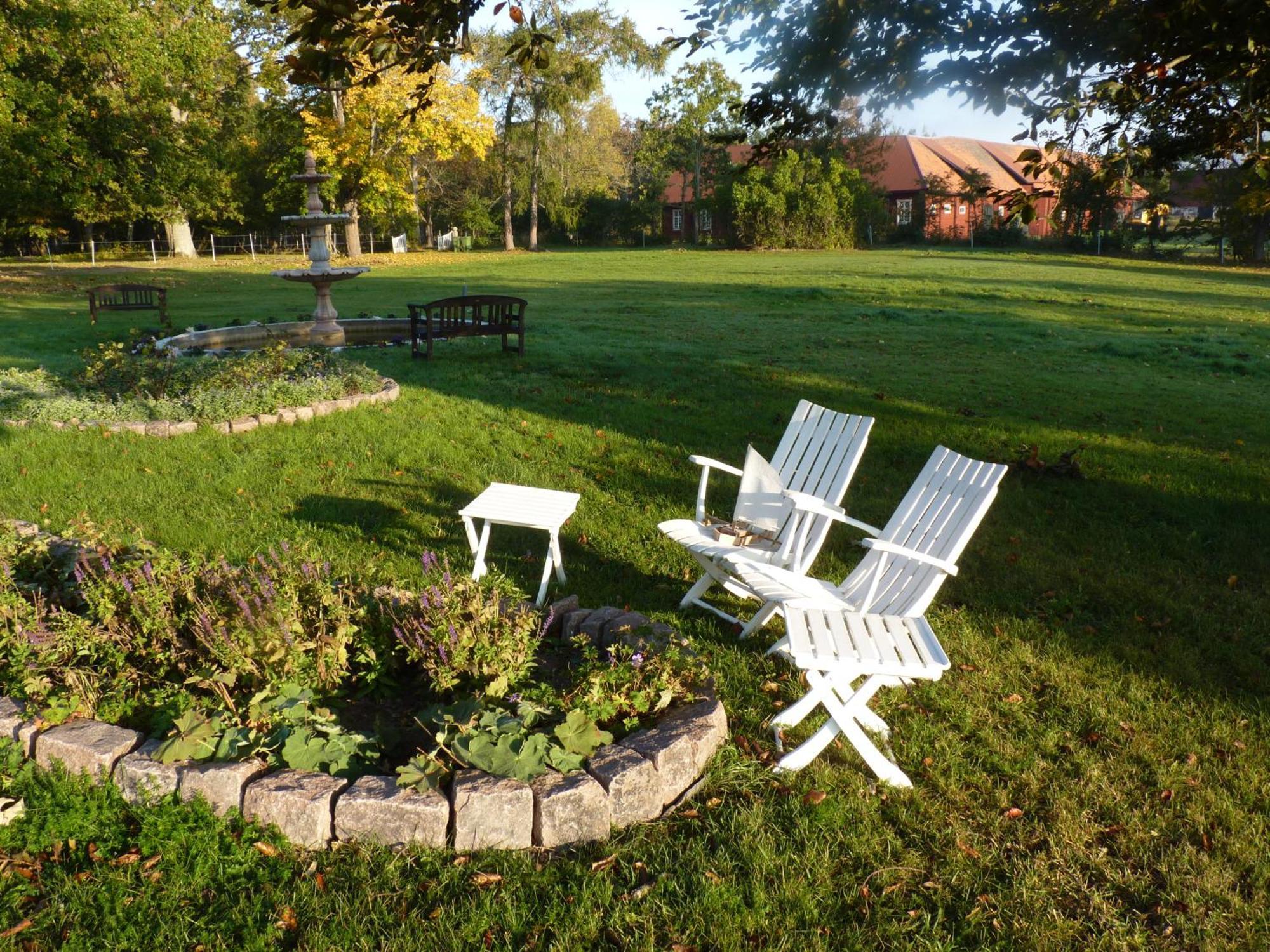 Nygards Herrgard Bed & Breakfast Bed & Breakfast Monsteras Exterior photo
